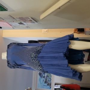 Vintage Black Tie fully-lined and beaded/sequenced dress 👗